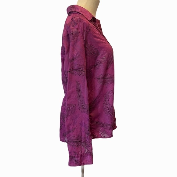 Northern Reflections  Magenta Button Up Blouse - Picture 3 of 7
